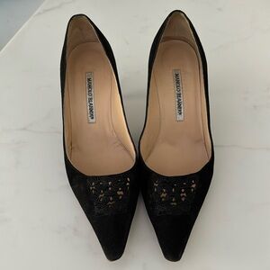 Vintage Manolo Blahnik black suede shoes size 38.5. Used but in good condition.